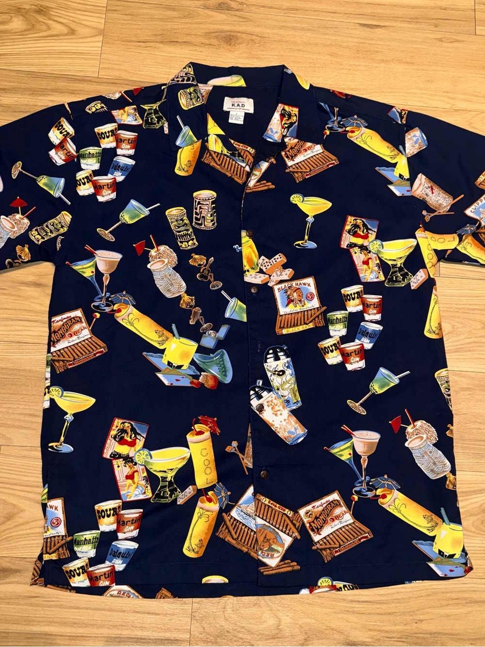 Men’s Navy Cocktail Hawaiian Short-Sleeve Shirt size large like new K.A.D